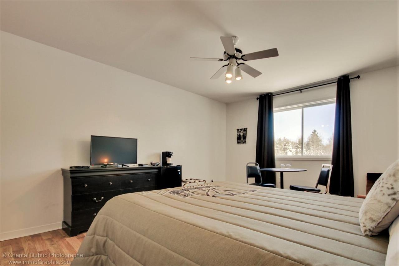 Auberge Motel Drakkar Shawinigan Esterno foto