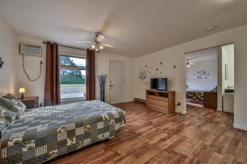 Auberge Motel Drakkar Shawinigan Esterno foto
